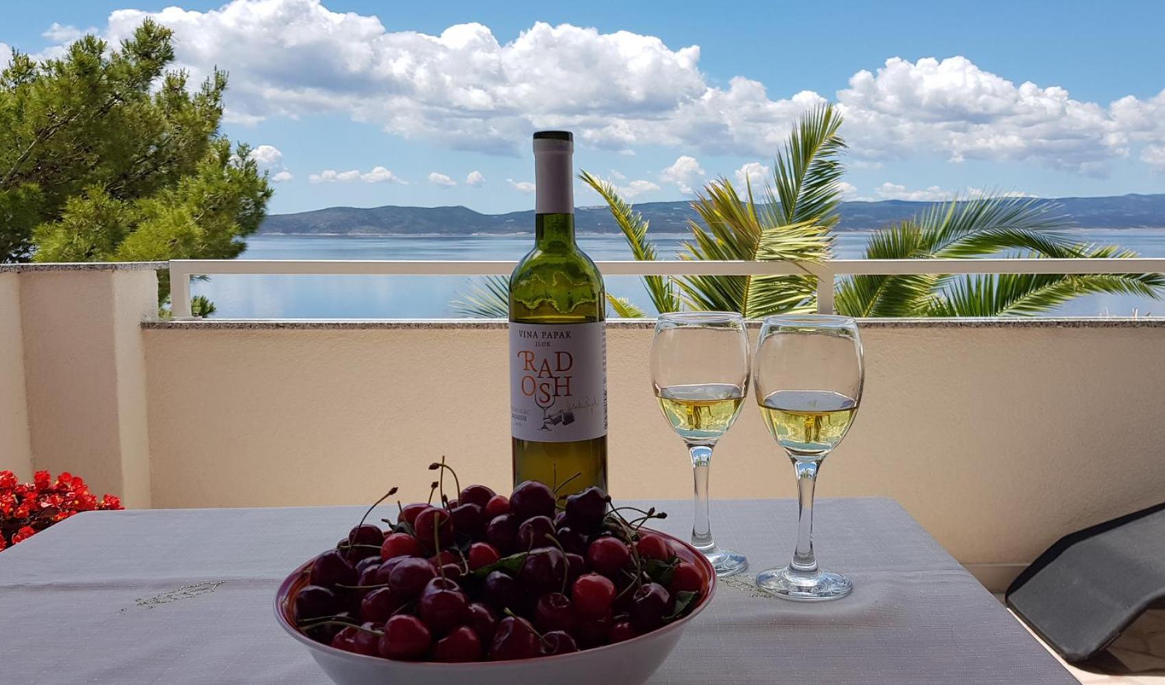 Villa Skalinada With Sea View Brela Szoba fotó